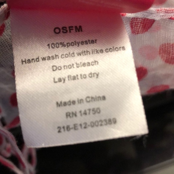 Hello Kitty Scarf (Used) - Picture 3 of 7